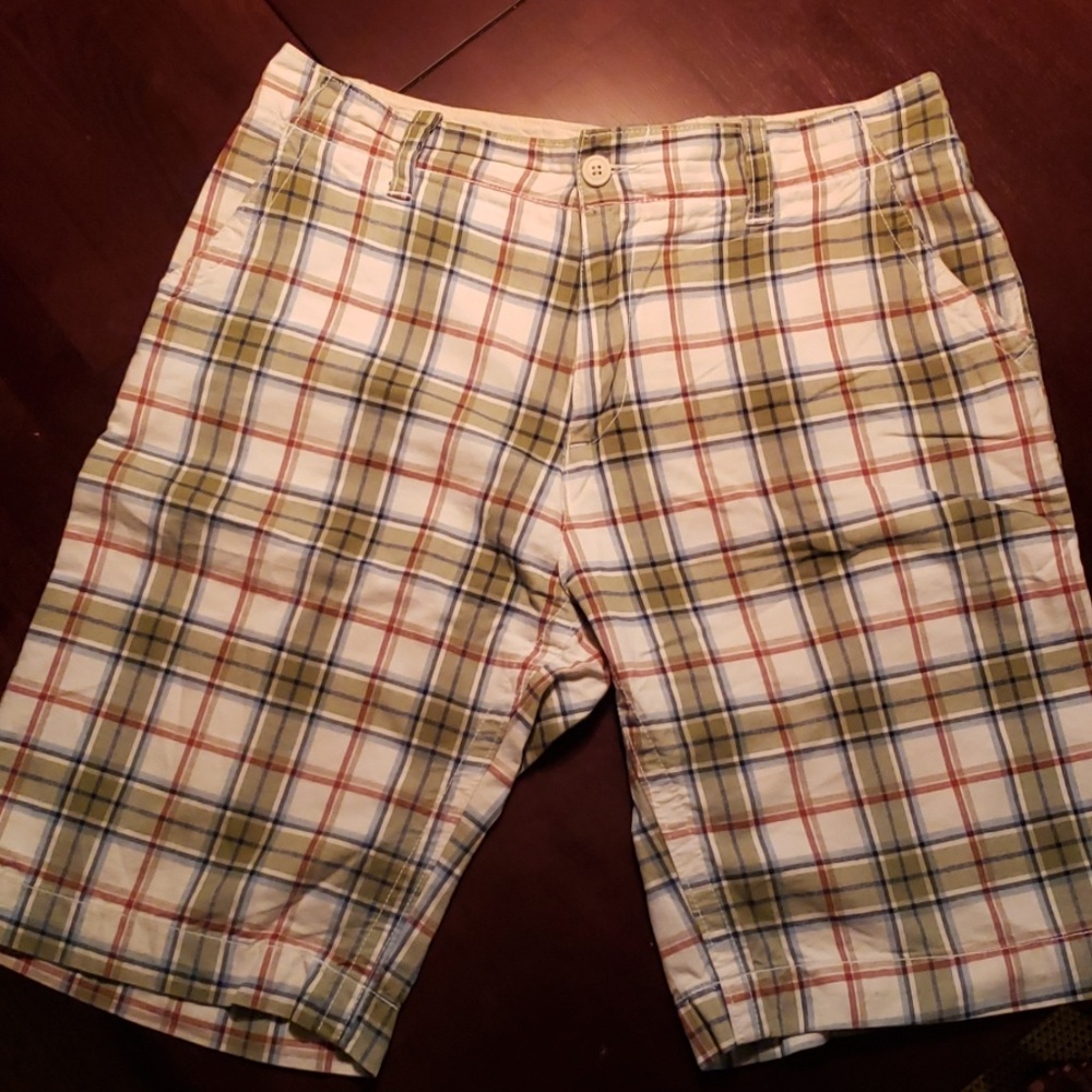 Old Navy Plaid Shorts size 33